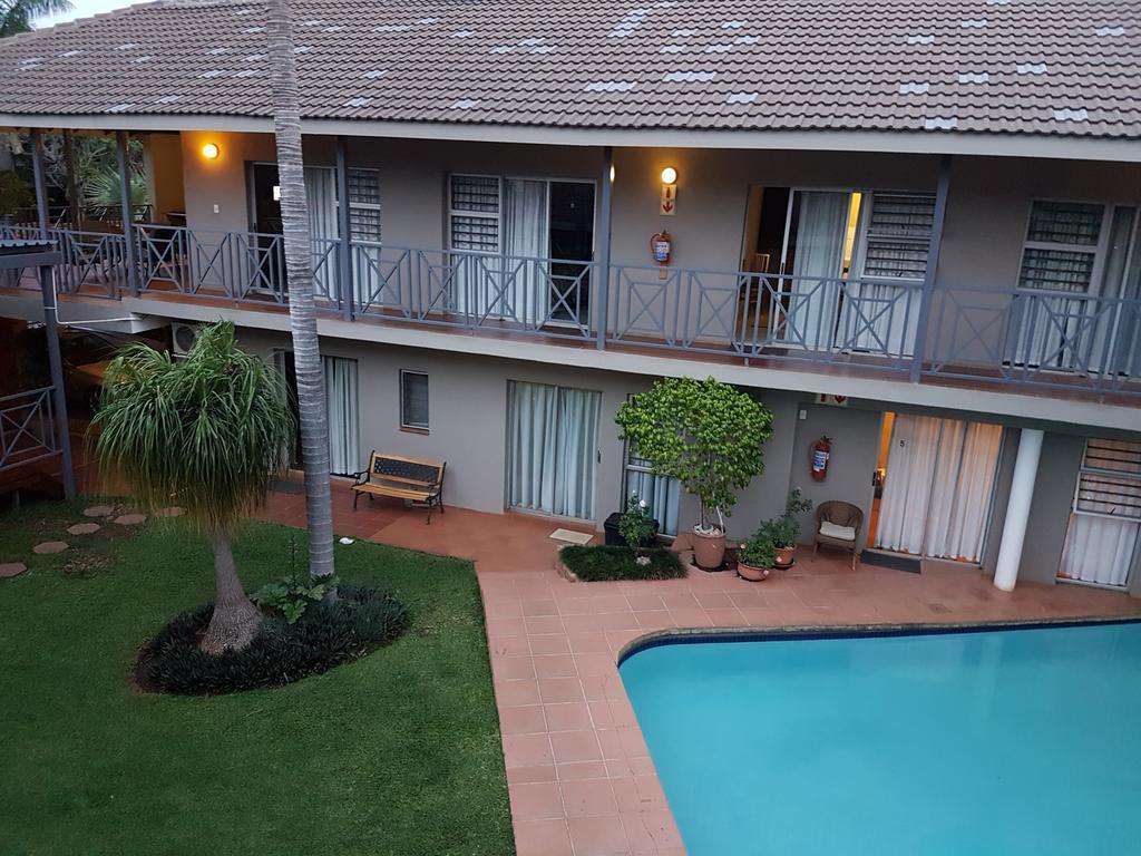 Loerie Guesthouse Hoedspruit Ngoại thất bức ảnh