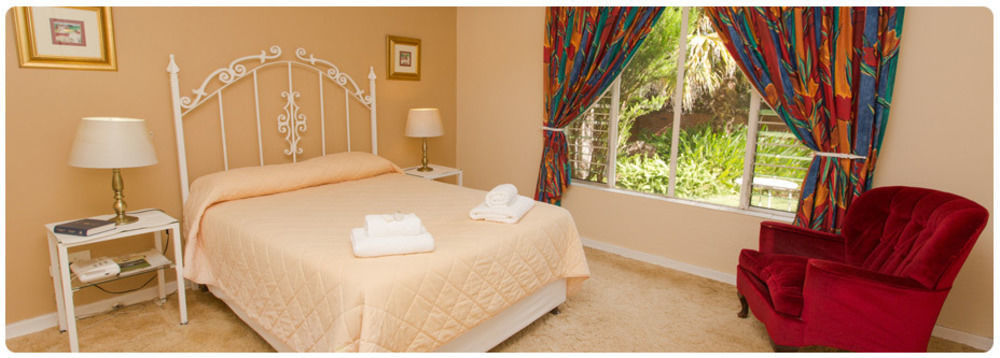 Loerie Guesthouse Hoedspruit Ngoại thất bức ảnh