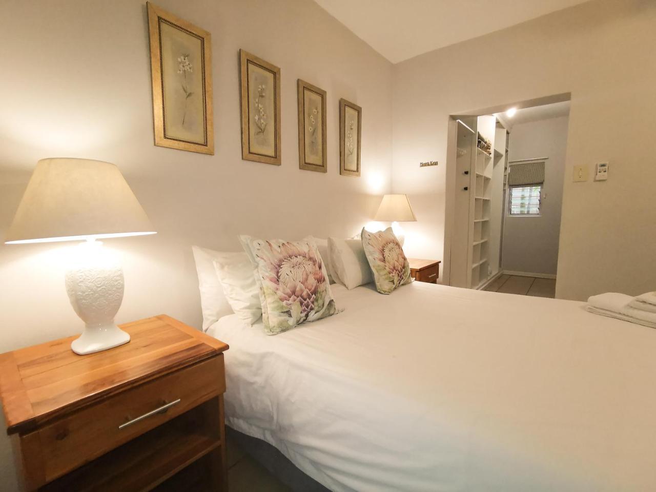 Loerie Guesthouse Hoedspruit Ngoại thất bức ảnh